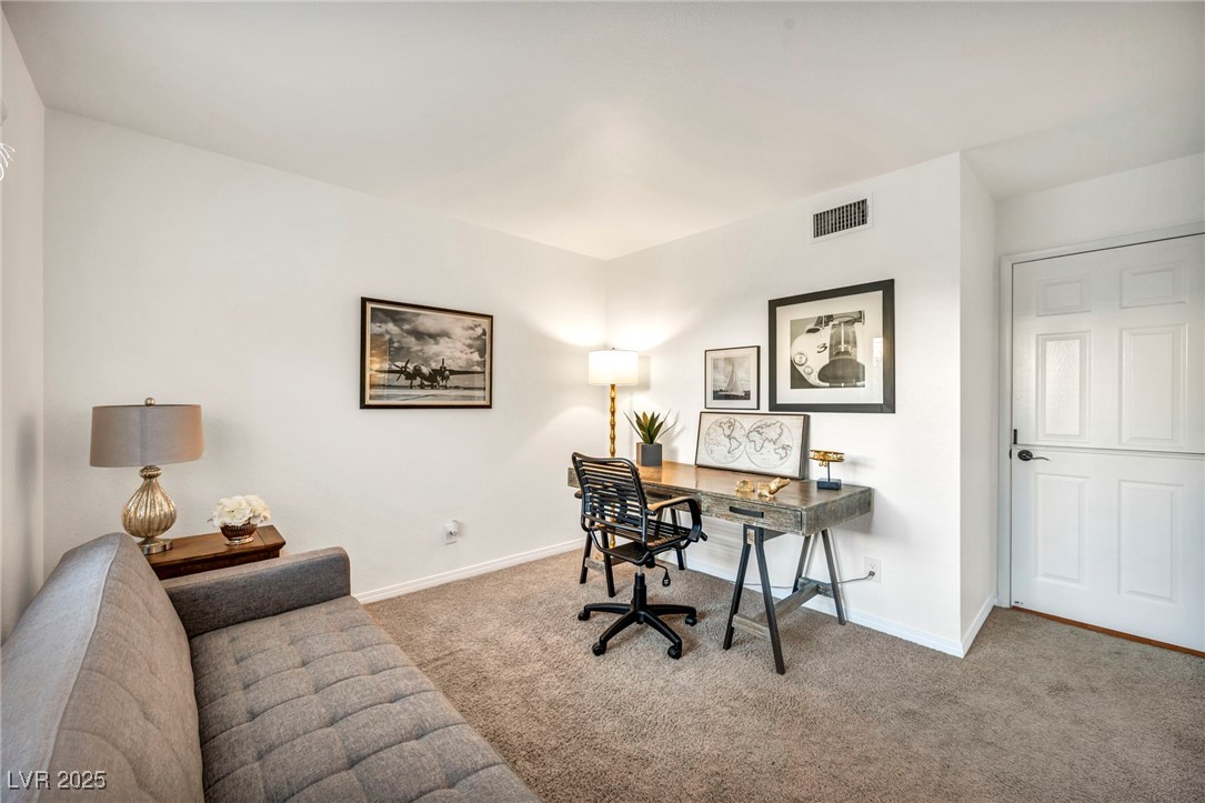 3225 Shoreline Drive