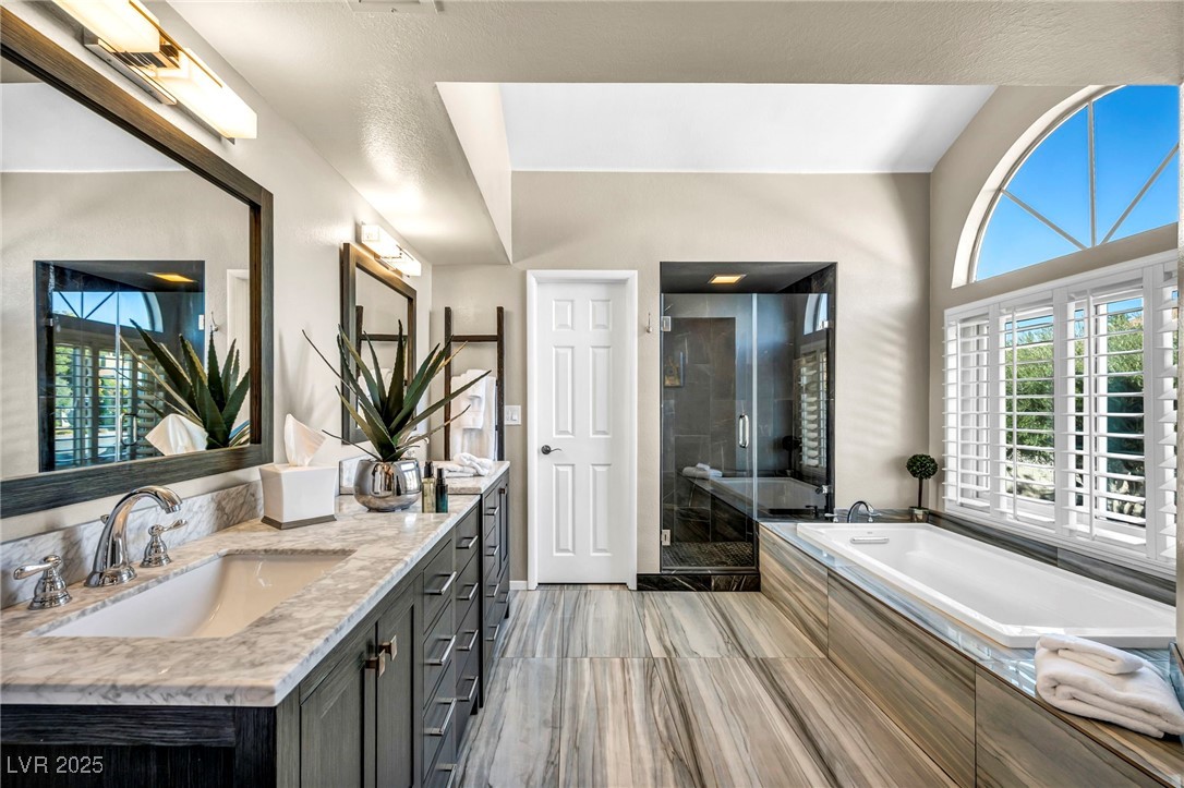 3225 Shoreline Drive