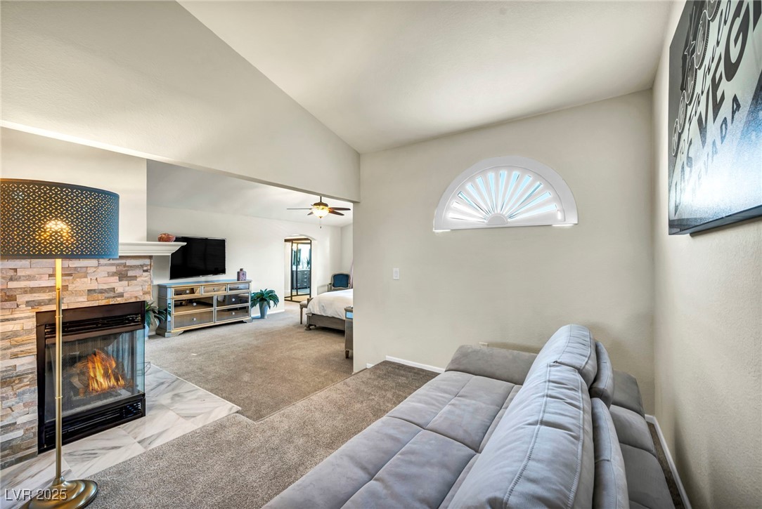 3225 Shoreline Drive