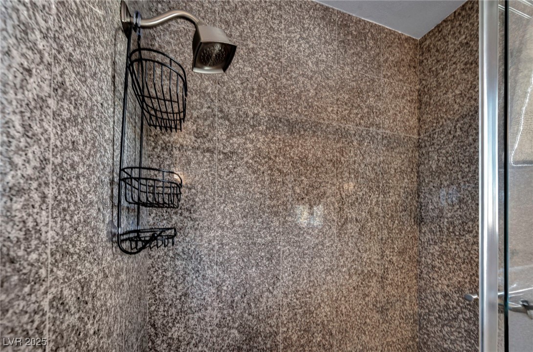 3225 Shoreline Drive