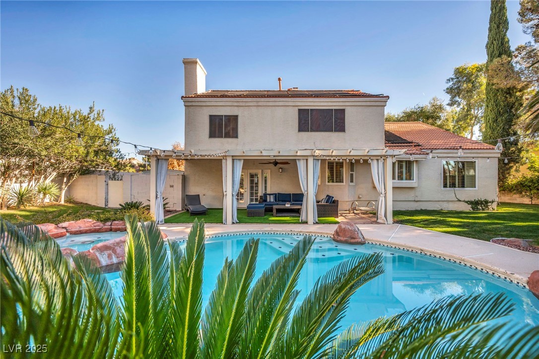 3225 Shoreline Drive