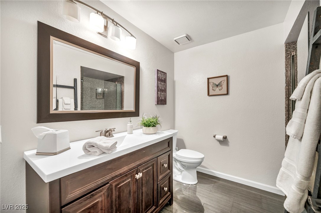 3225 Shoreline Drive