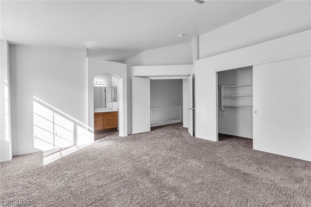 1109 Dusty Creek Street