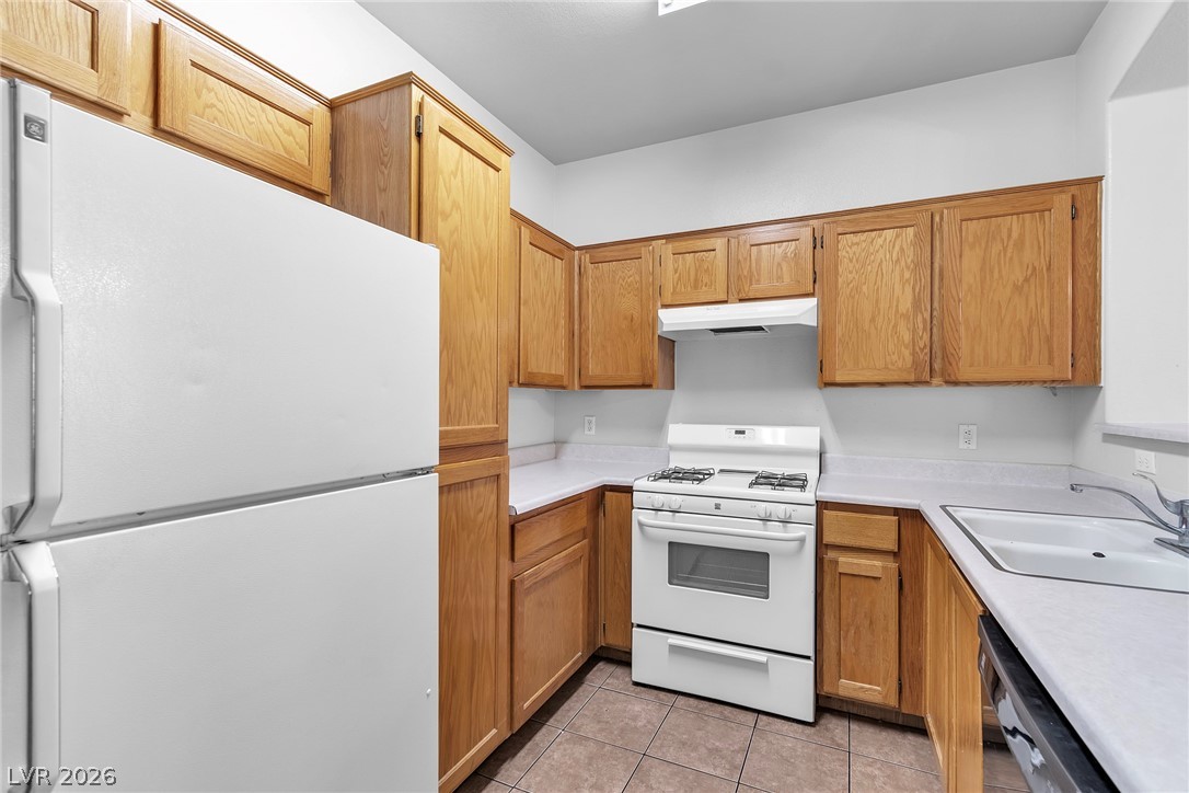 1109 Dusty Creek Street