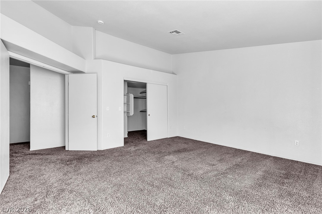 1109 Dusty Creek Street