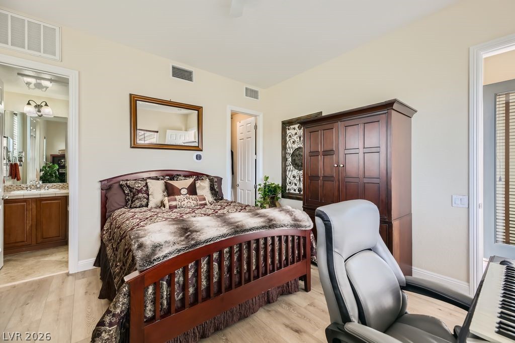 2752 Kilwinning Drive