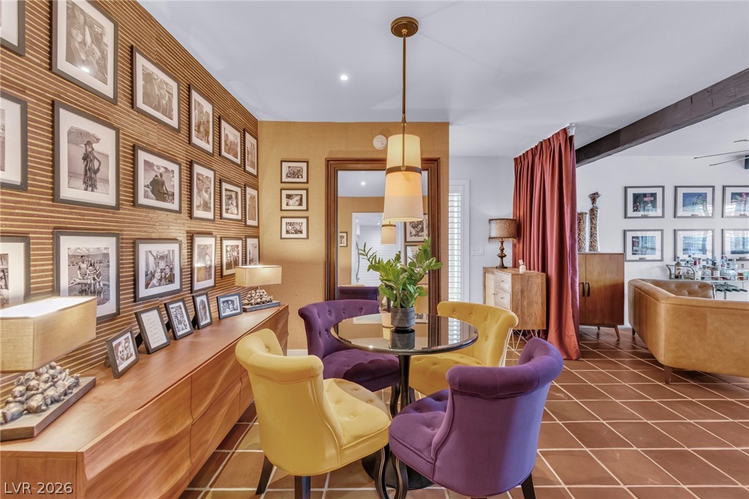 2879 Geary Place 2811