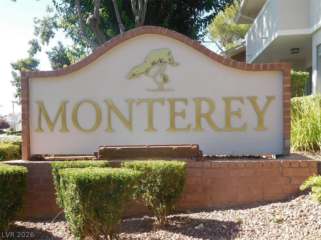 2879 Geary Place 2811
