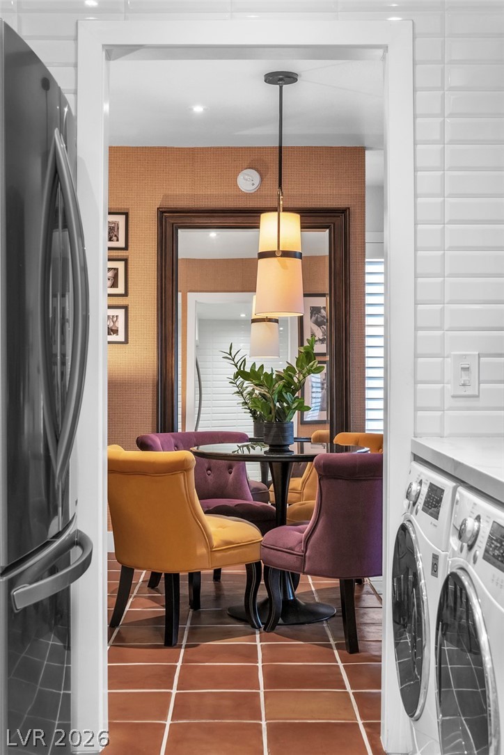 2879 Geary Place 2811