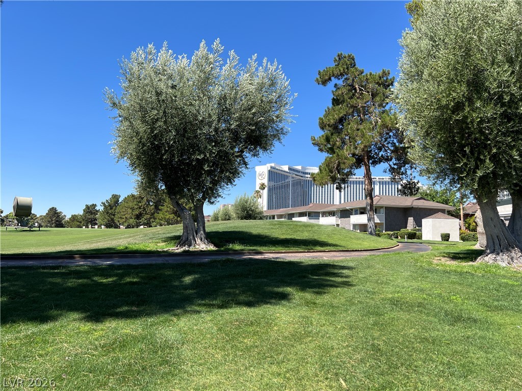 2879 Geary Place 2811