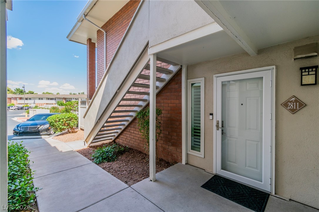 2879 Geary Place 2811