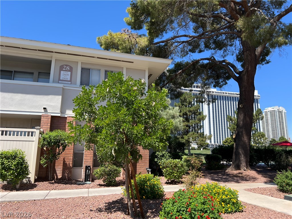 2879 Geary Place 2811