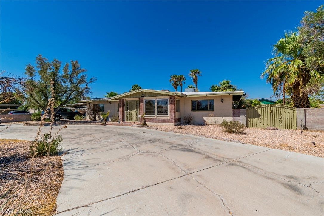 1567 Shadow Mountain Place