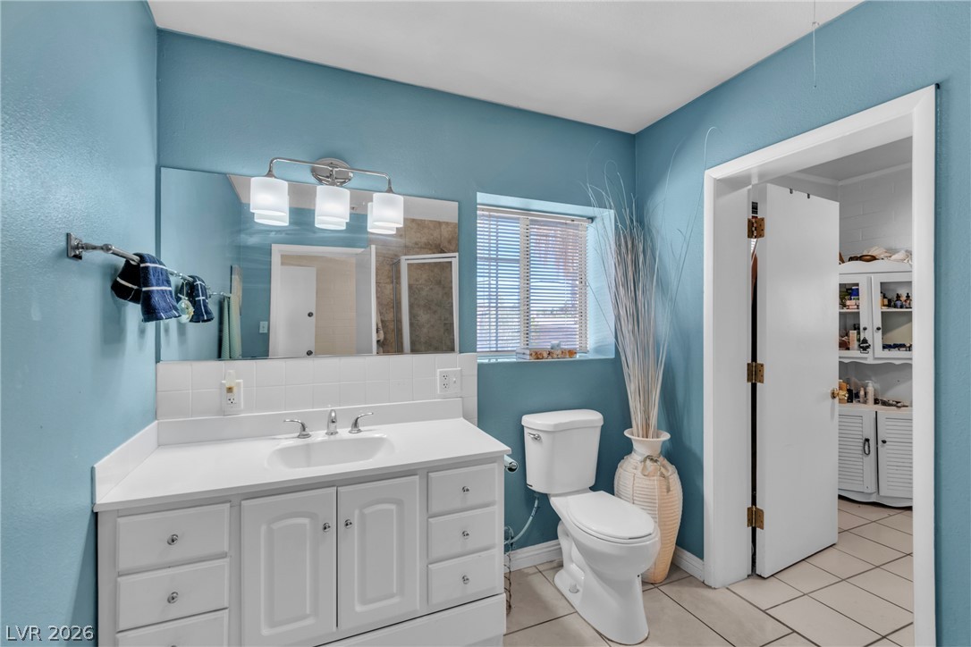 1567 Shadow Mountain Place