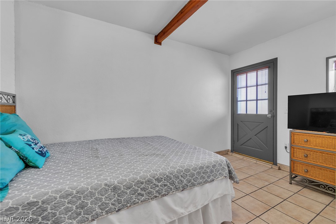 1567 Shadow Mountain Place