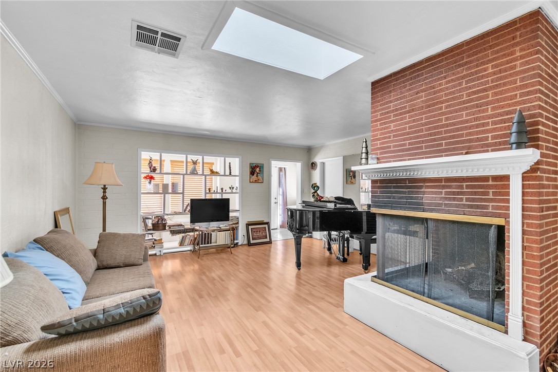 1567 Shadow Mountain Place