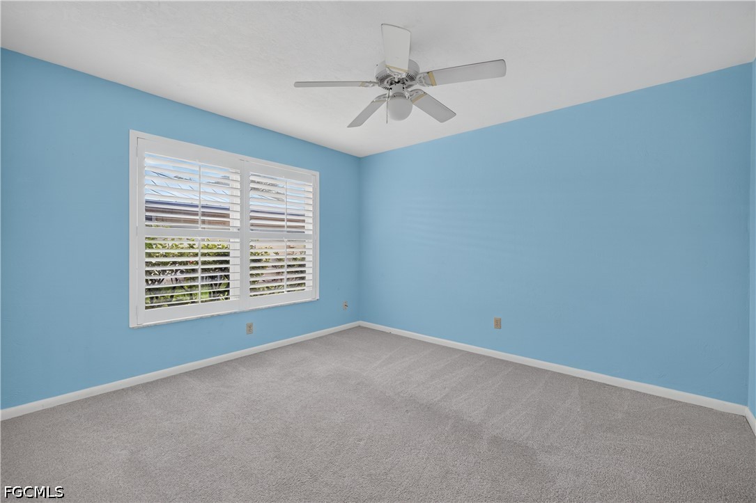 5720 Grillet PL
