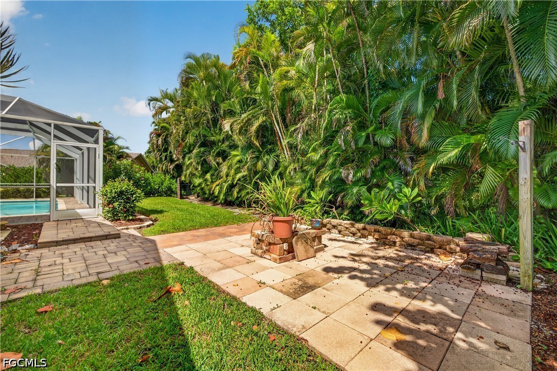 5720 Grillet PL