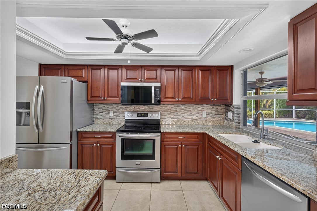 5720 Grillet PL
