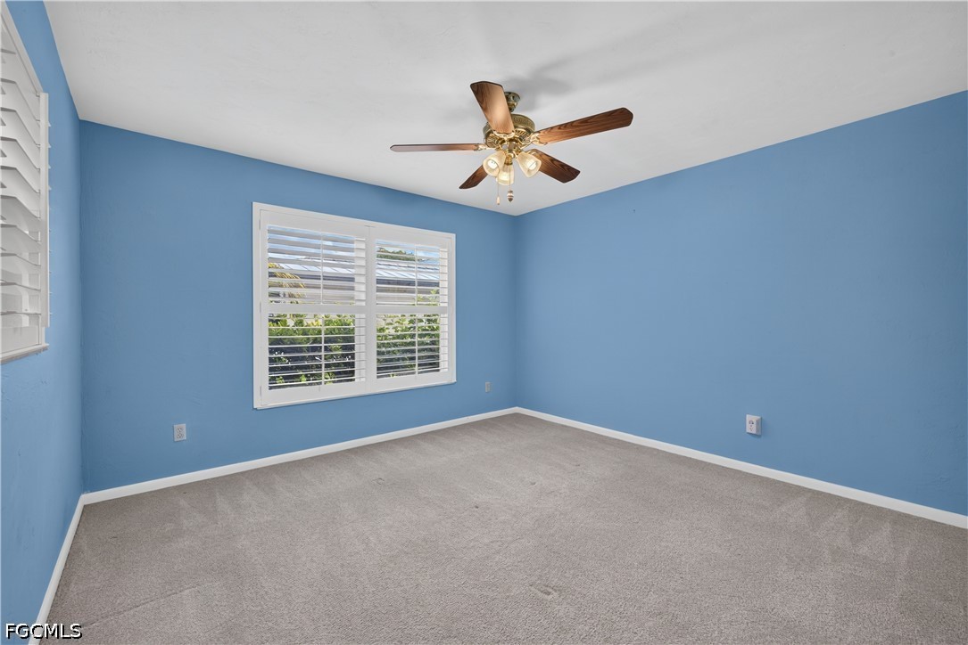 5720 Grillet PL