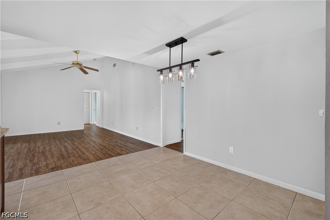 5720 Grillet PL