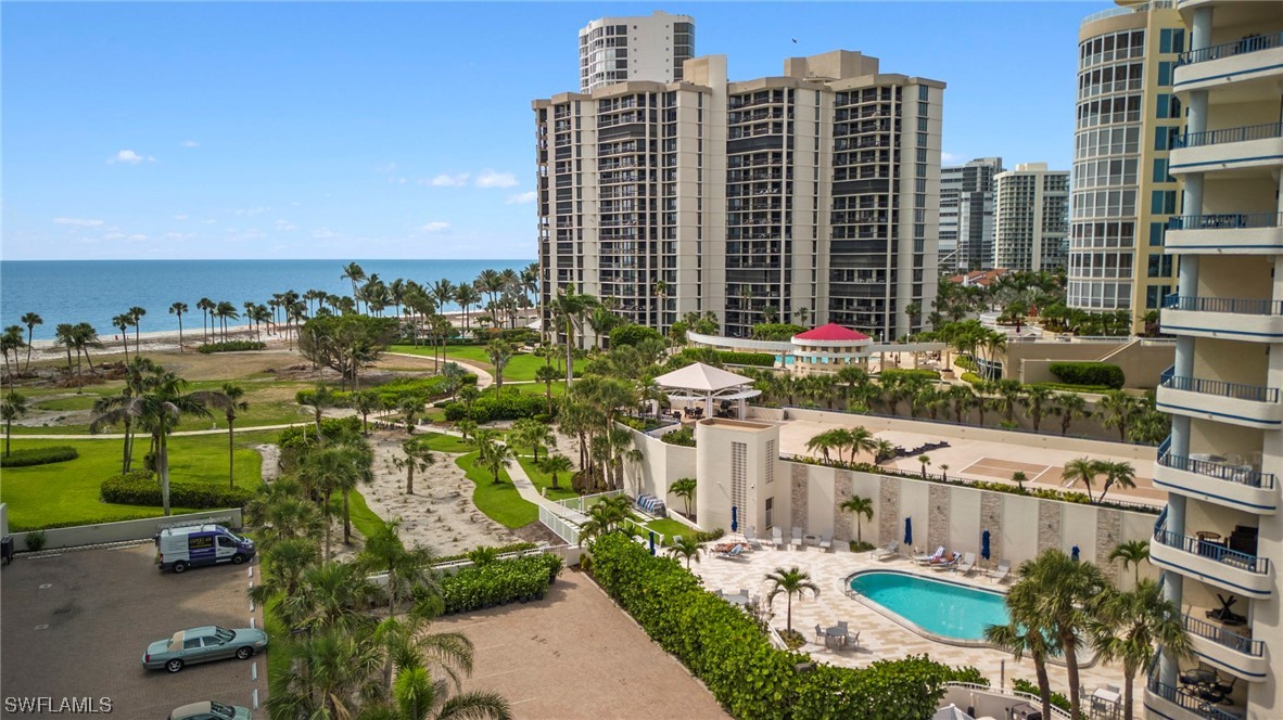 4451 Gulf Shore BLVD N 2002