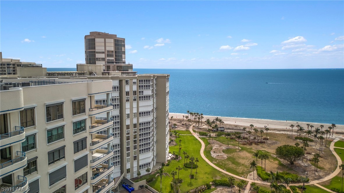 4451 Gulf Shore BLVD N 2002