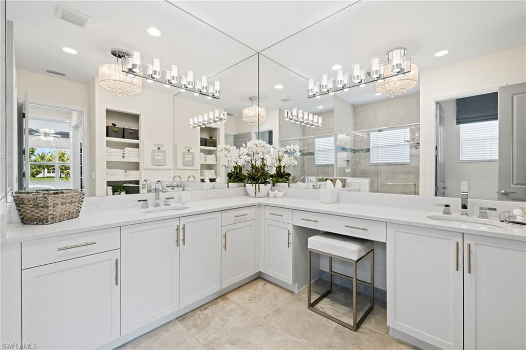 28587 Montecristo LOOP