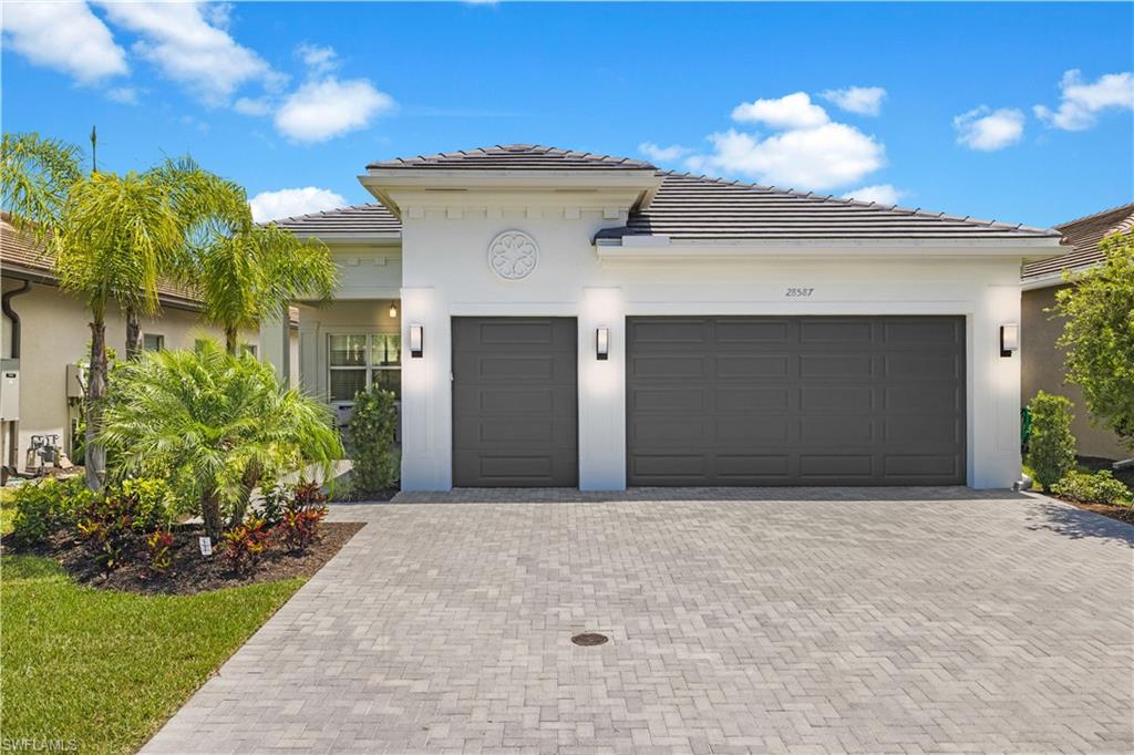 28587 Montecristo LOOP