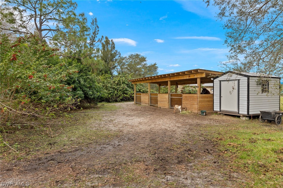 5790 Pangola Road