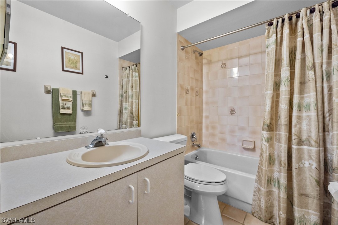 3316 SW 8th Court