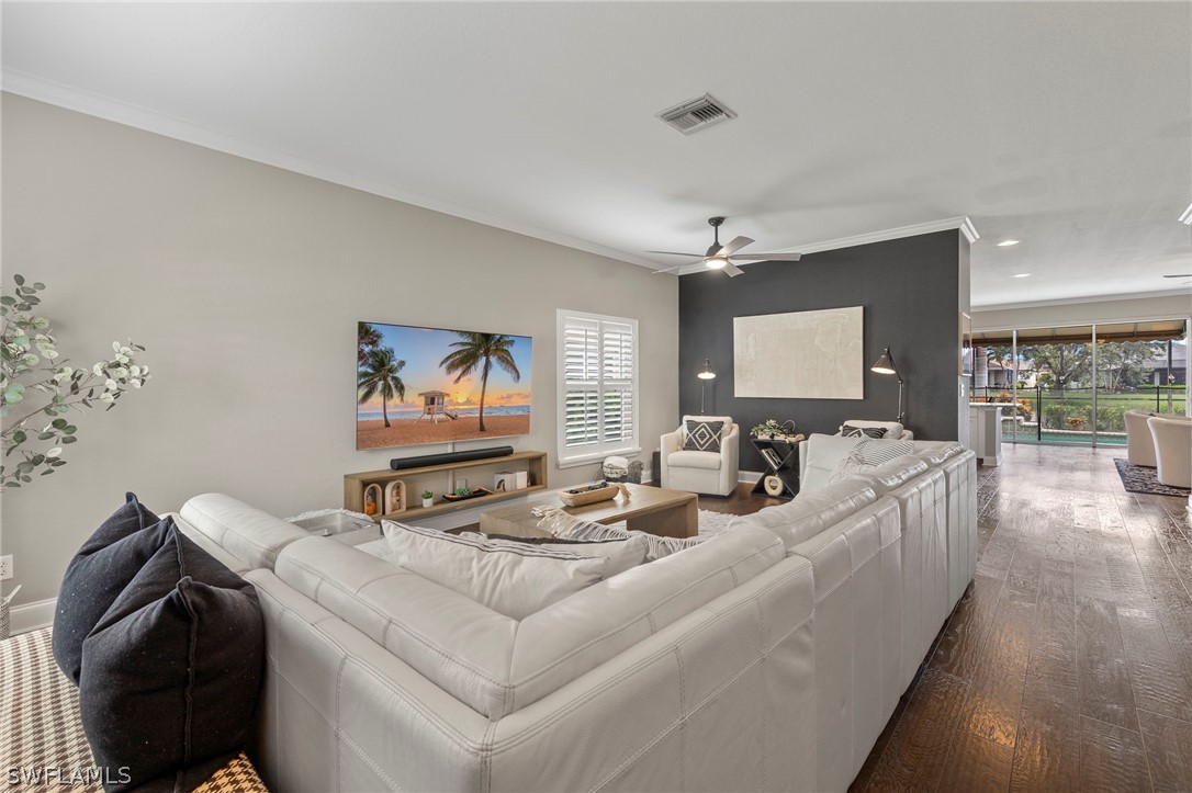 9209 Gladiolus Preserve CIR