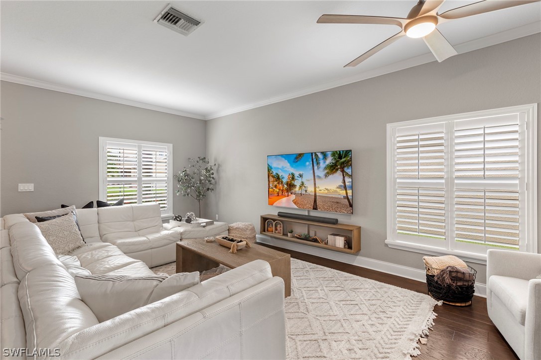 9209 Gladiolus Preserve CIR