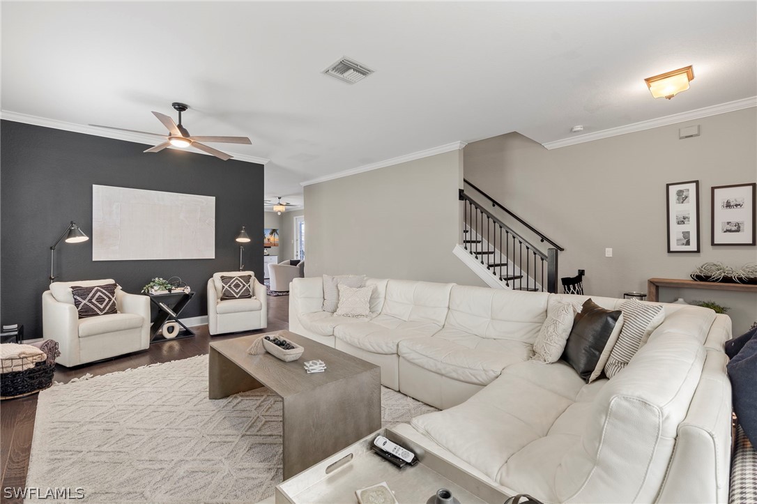 9209 Gladiolus Preserve CIR