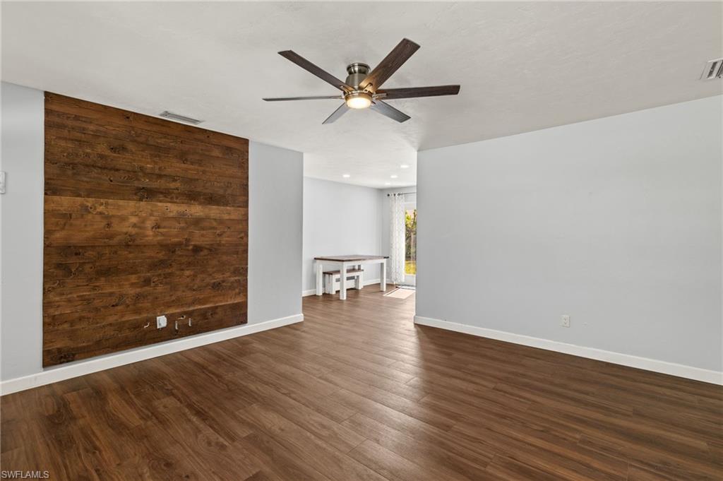 2990 Renee CT