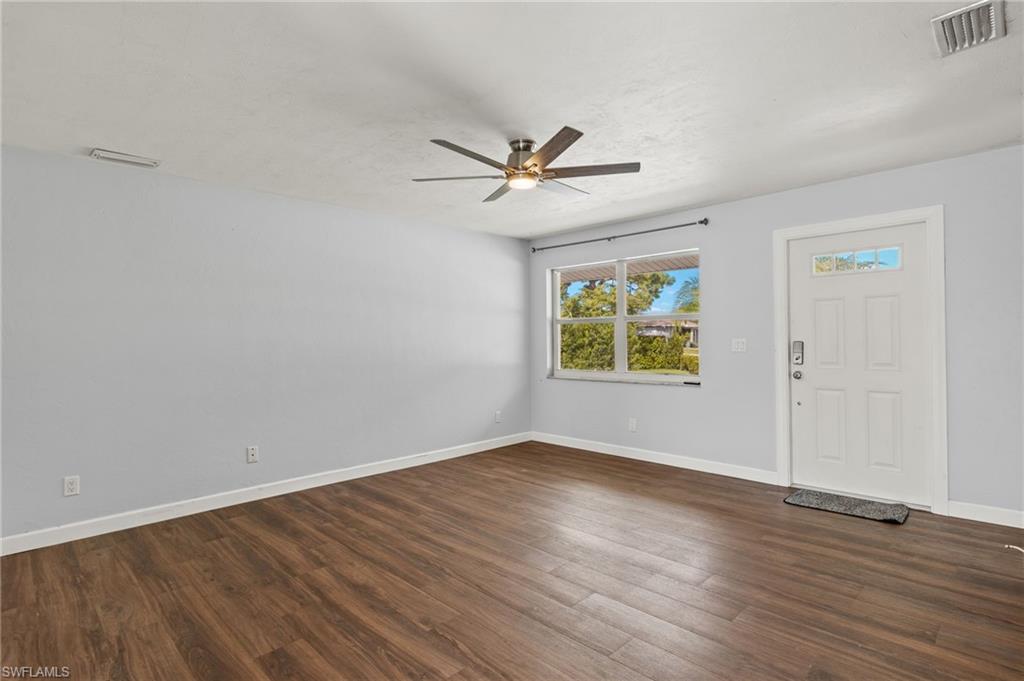2990 Renee CT