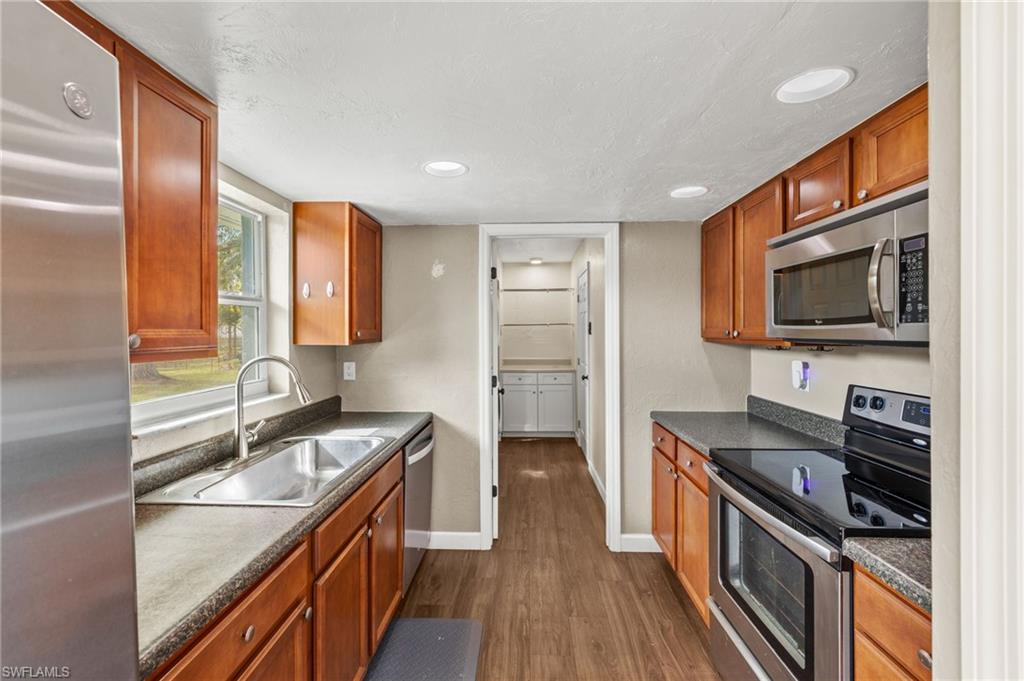 2990 Renee CT