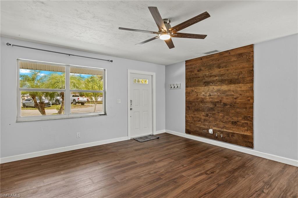 2990 Renee CT