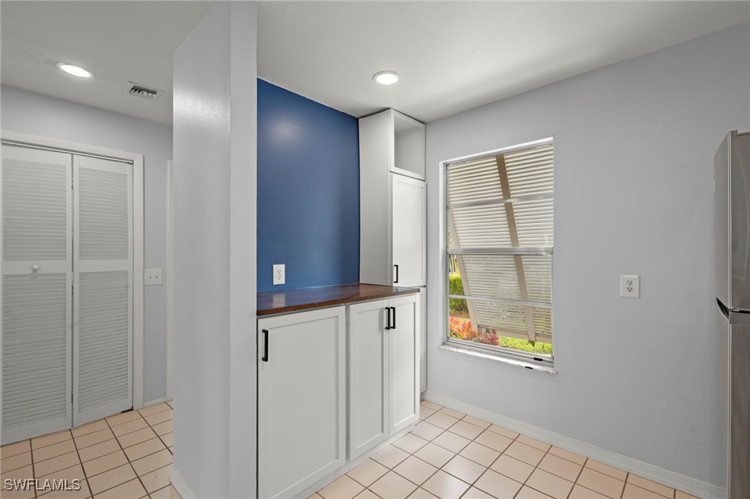 25500 Cockleshell DR 506