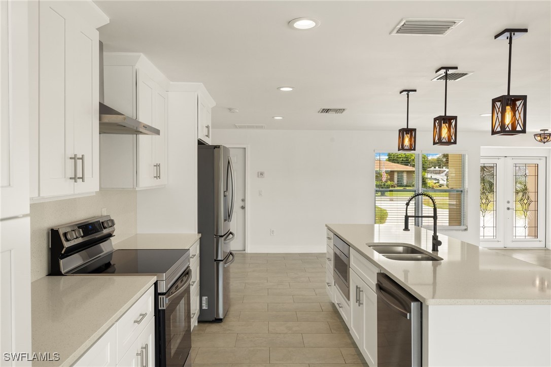 13846 Sleepy Hollow LN