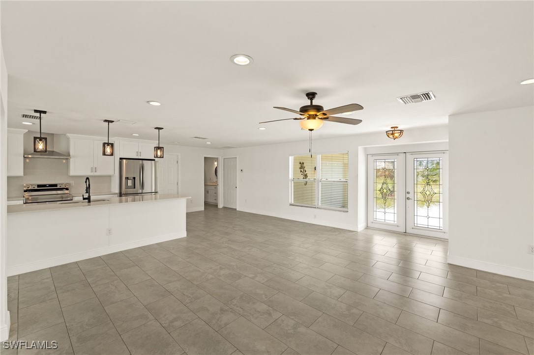 13846 Sleepy Hollow LN