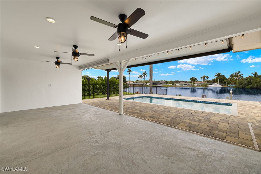 13846 Sleepy Hollow LN