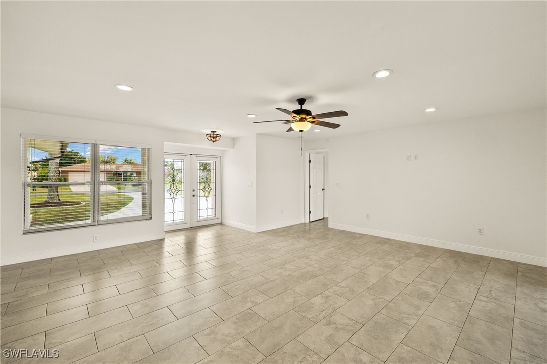 13846 Sleepy Hollow LN