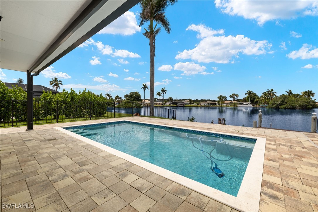 13846 Sleepy Hollow LN