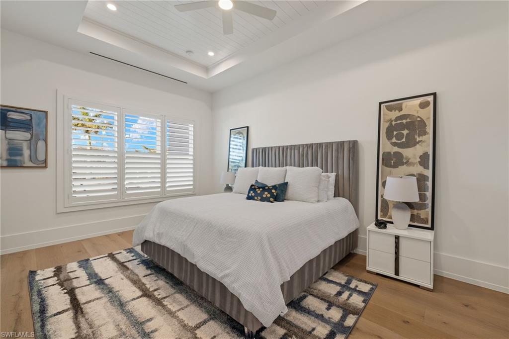 201 8th St S # 104, NAPLES Unit: 104