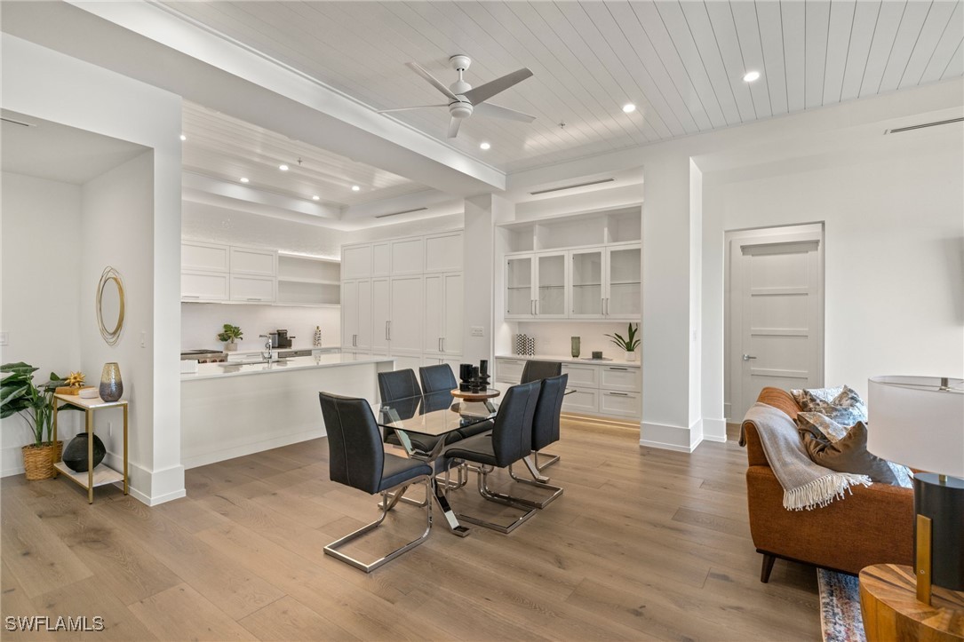 201 8th St S 104