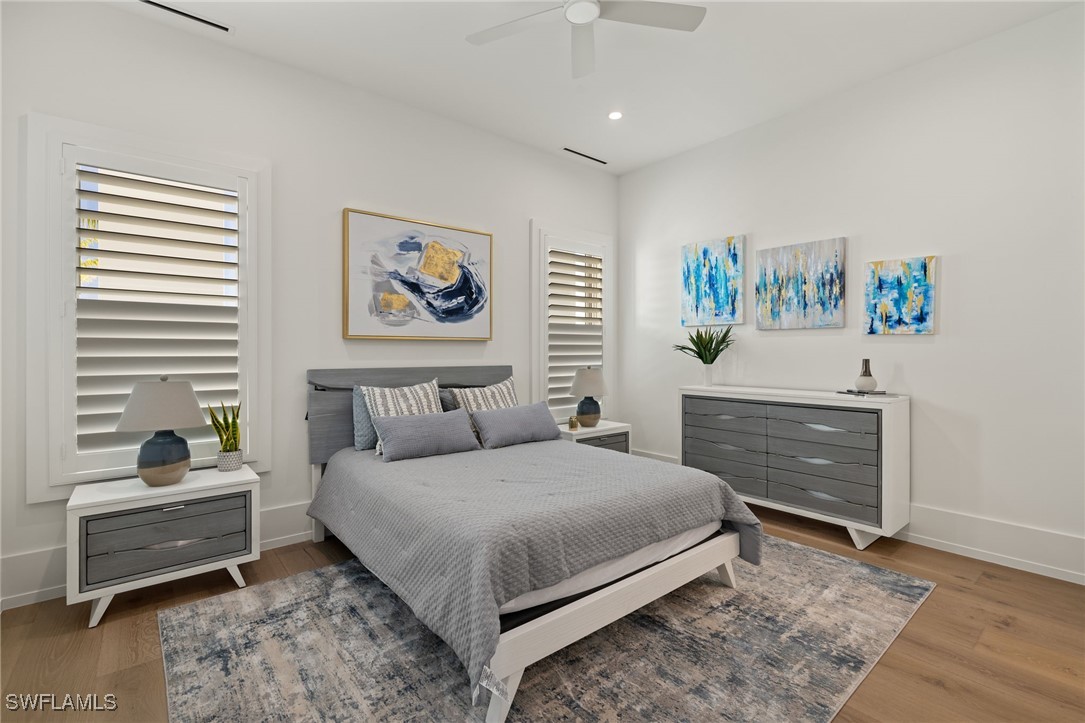 201 8th St S 104