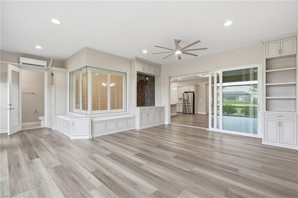 10240 Avonleigh DR