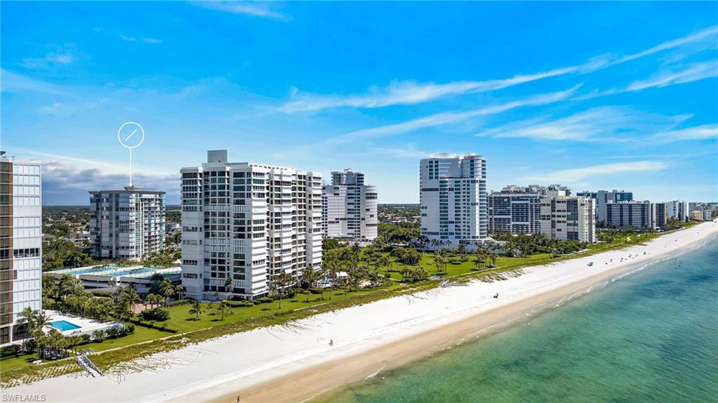 4255 Gulf Shore BLVD N 204