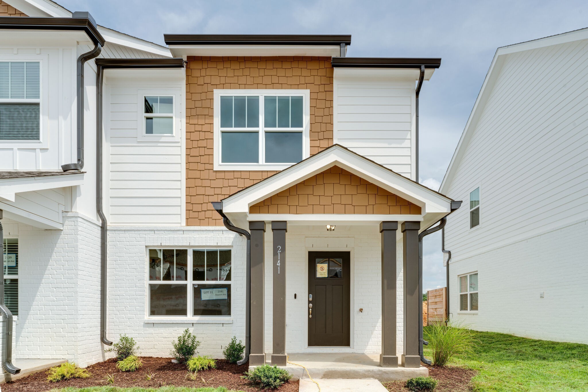 2536 Hanford Ave Unit: 209